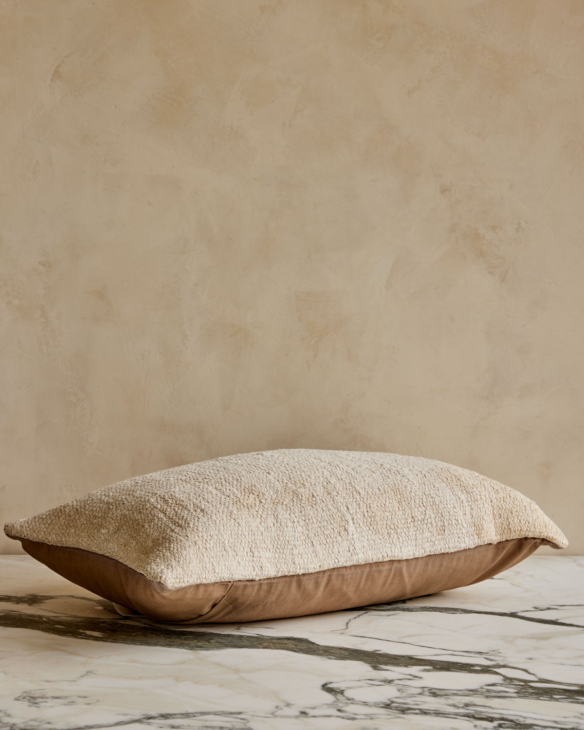 Esra Lumbar Pillow