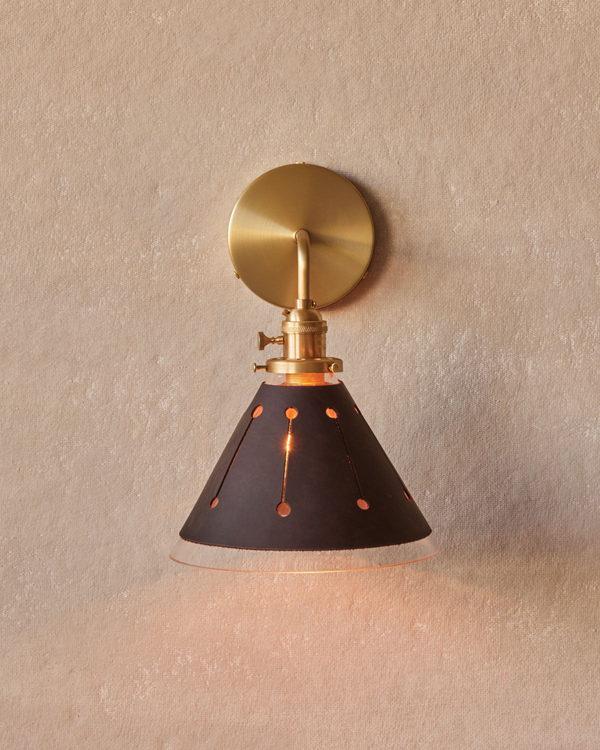 #leather-finish_espresso #wiring_hardwired