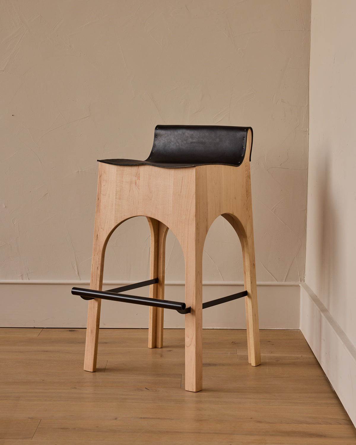 Leather discount sitting stool