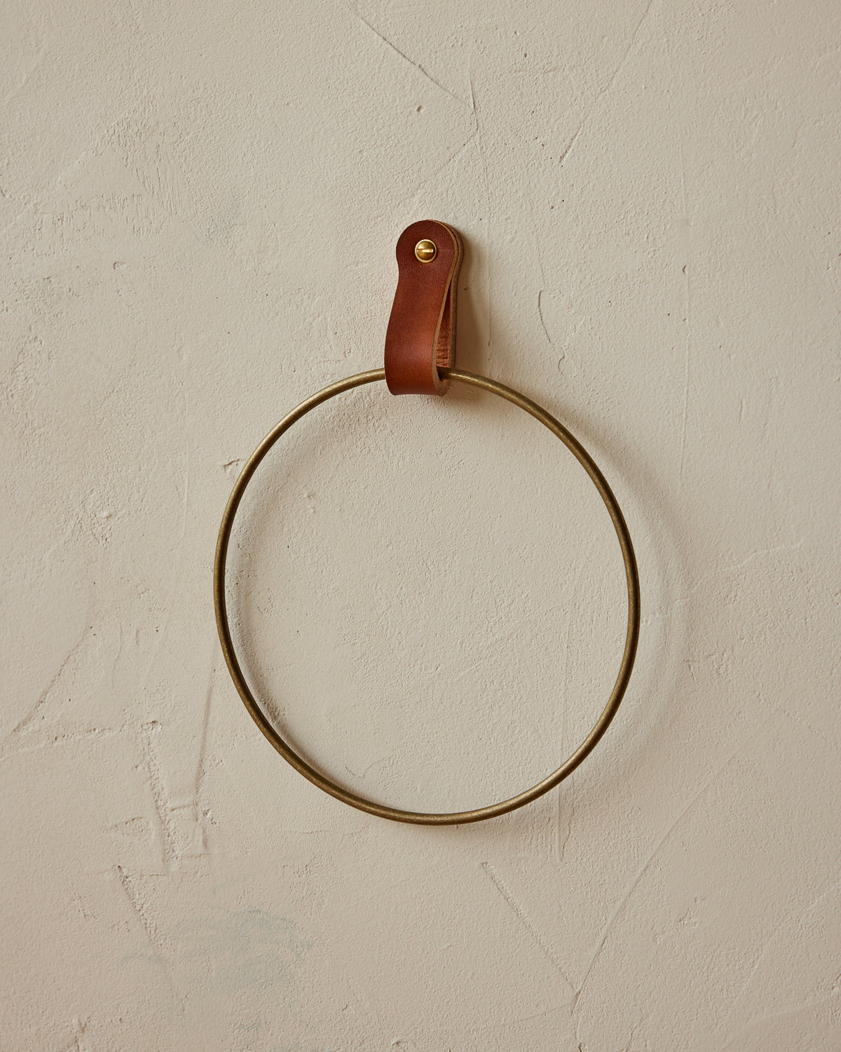 Ludlow Towel Ring - Tan