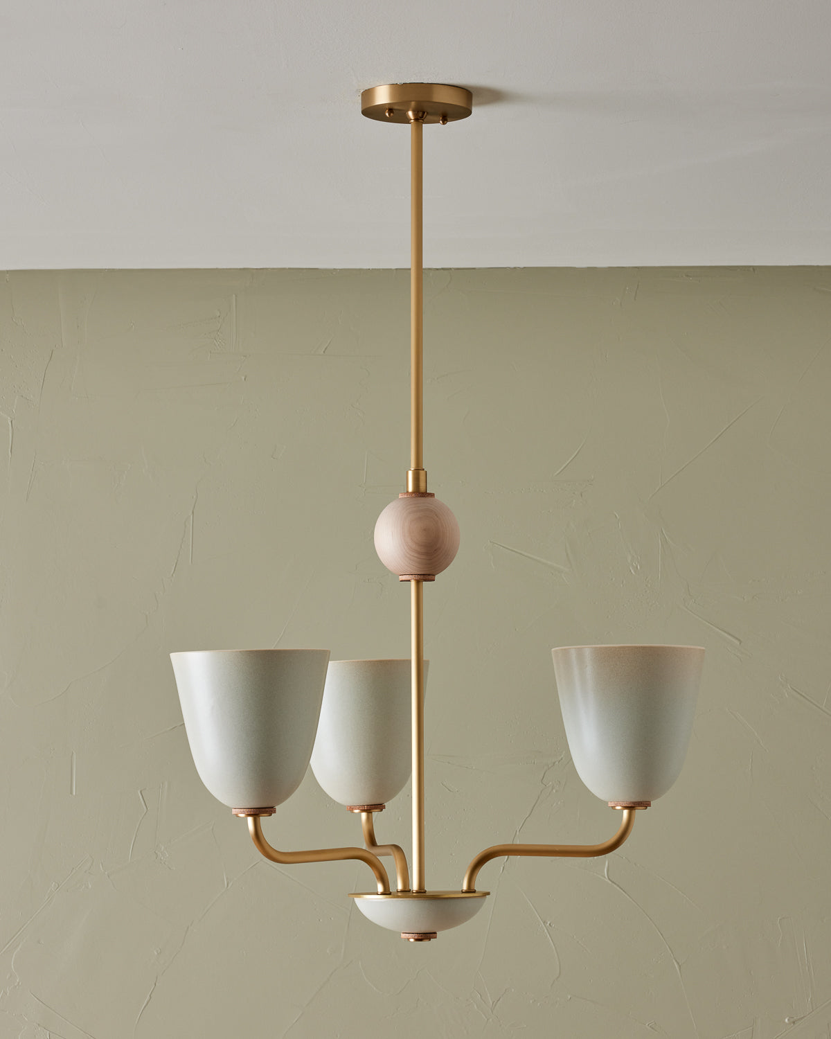 #shade-finish_robin's egg #metal-finish_satin brass
