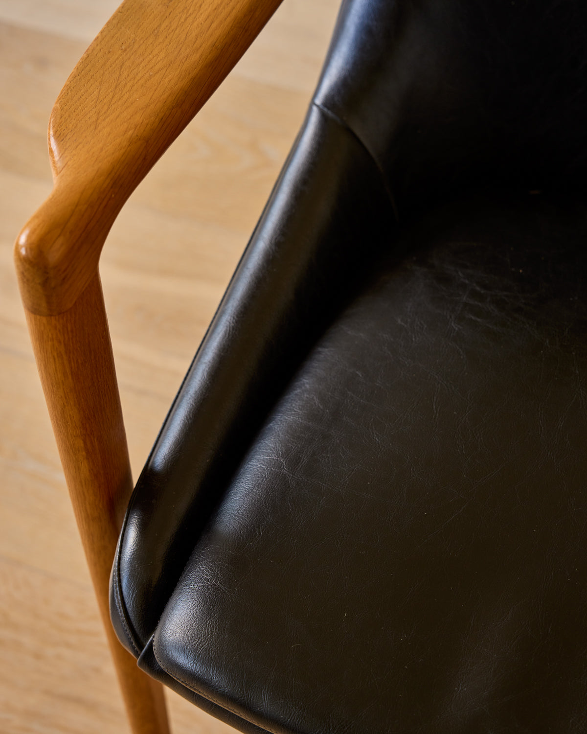 Oak Frame Easy Chair