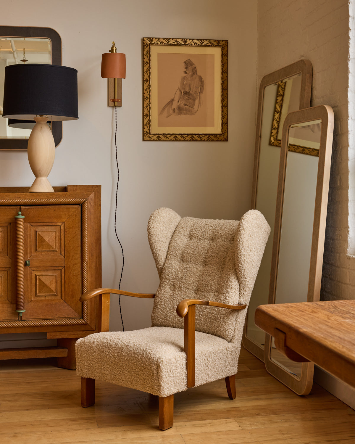 #wood-finish_aspen
#shade-color_black linen