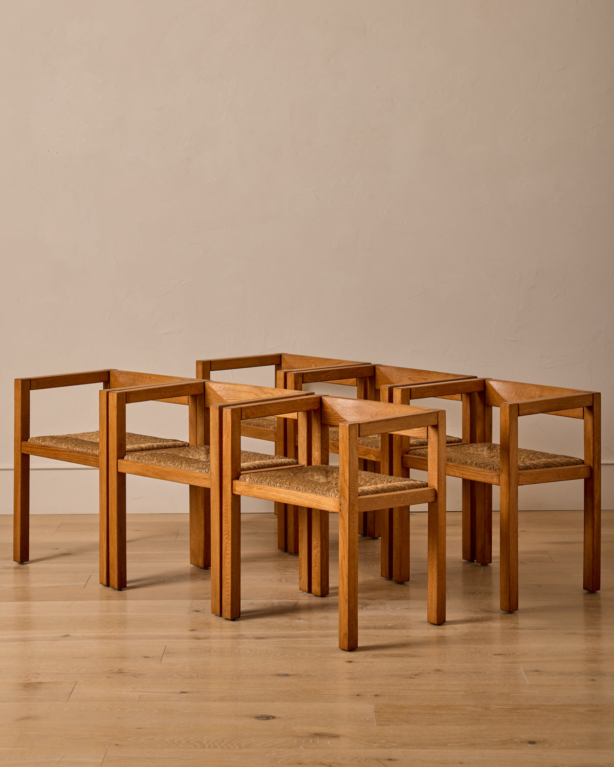 Nested Oak Dining Suite