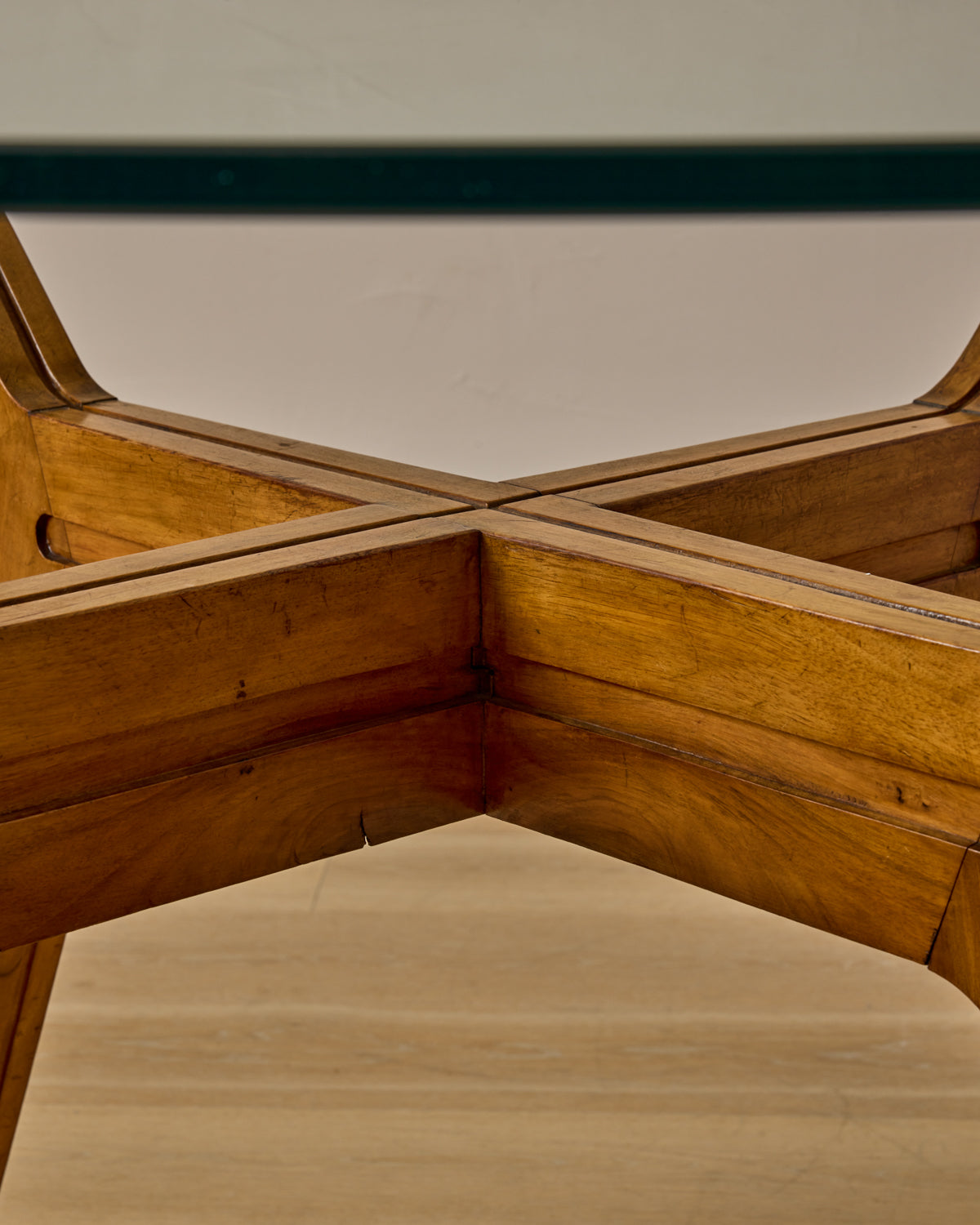 Round Glass Dining Table