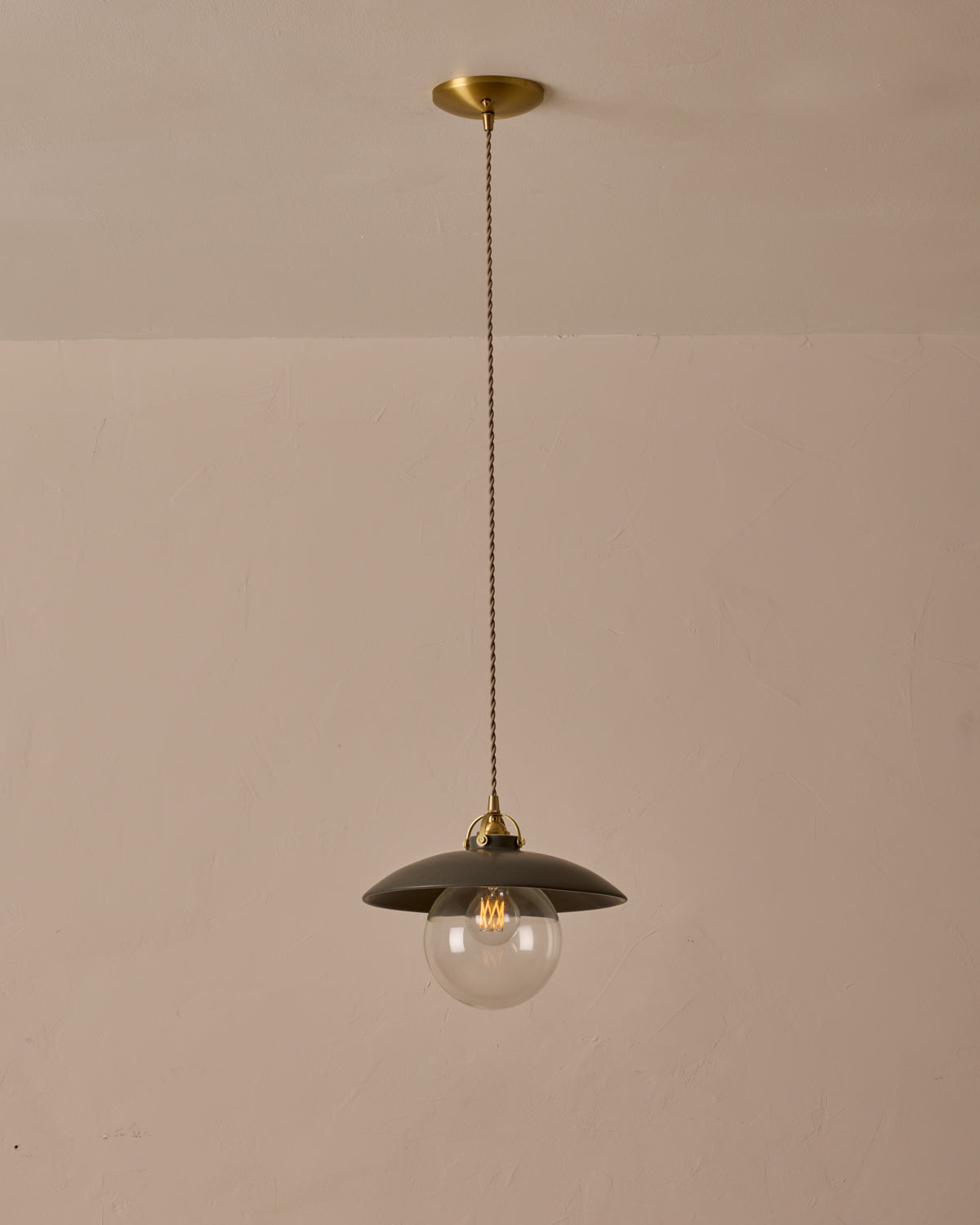 #shade-finish_almost black ceramic #Cord-Color---Glass_Beige Cord - Clear Globe