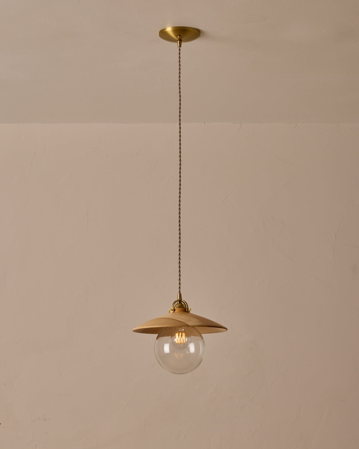 #shade-finish_natural maple #Cord-Color---Glass_Beige Cord - Clear Globe