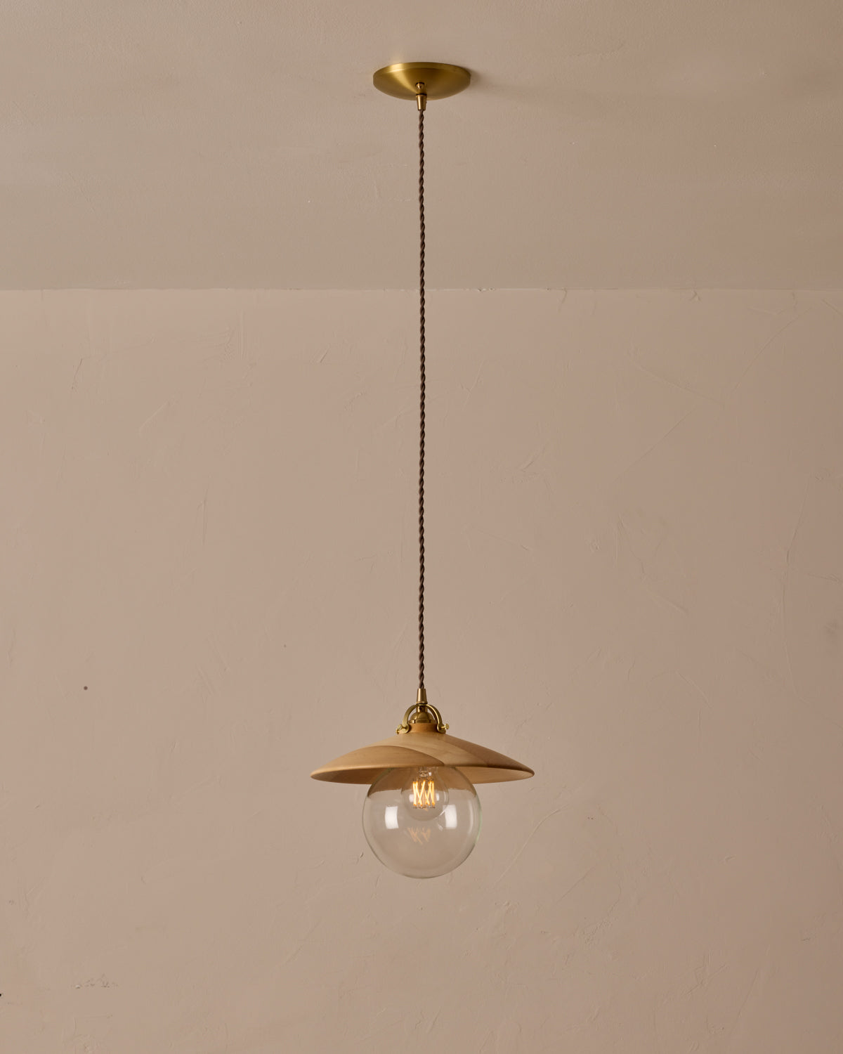 #shade-finish_natural maple #Cord-Color---Glass_Brown Cord - Clear Globe
