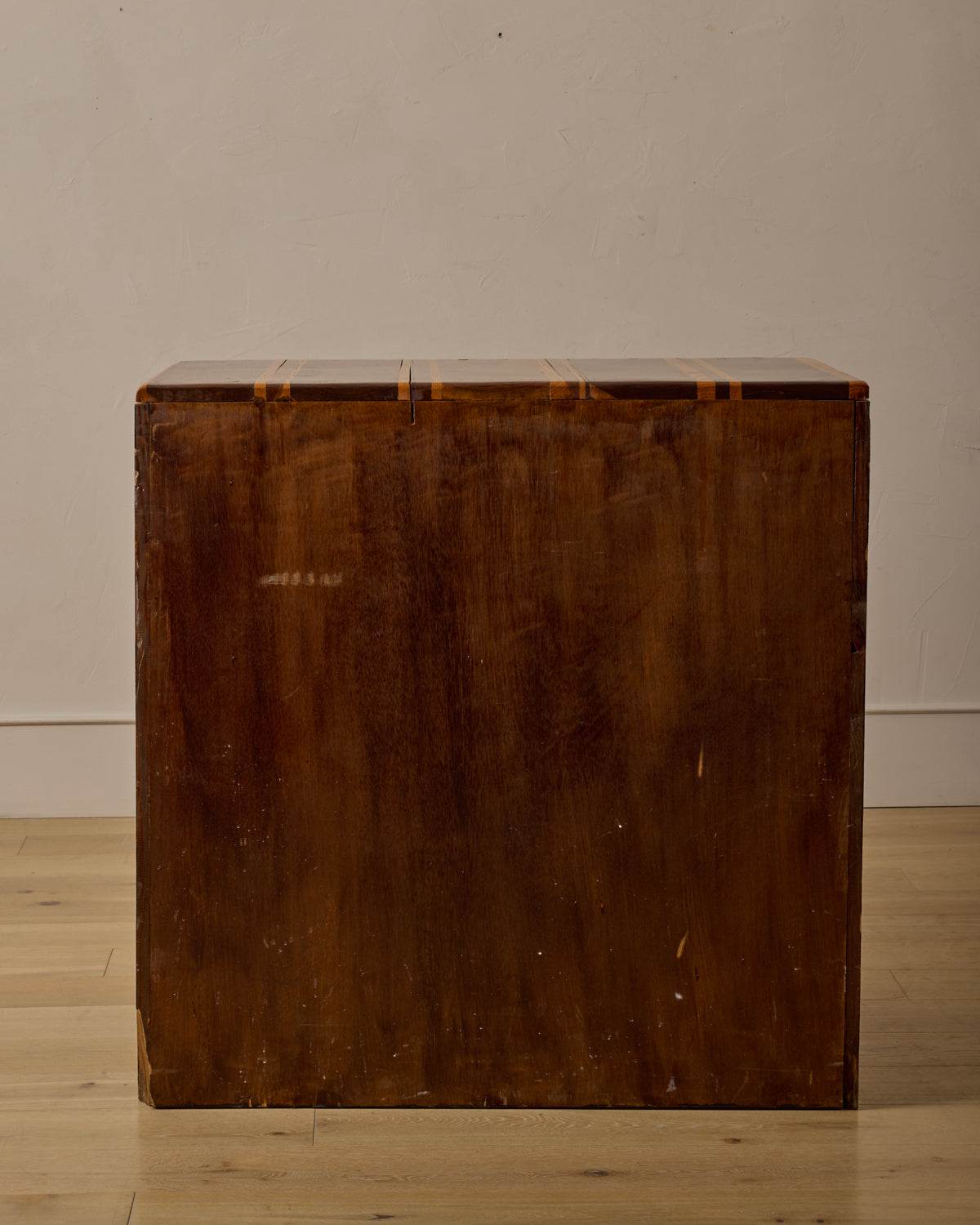 #style_Cabinet with Drawers