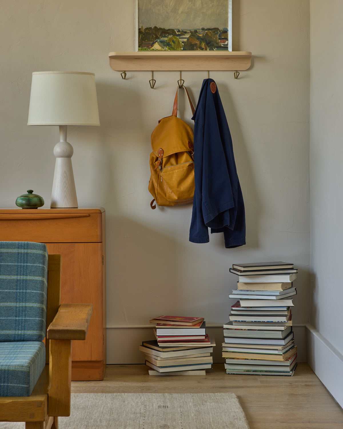 Bennett Wall Rack - Clear Maple