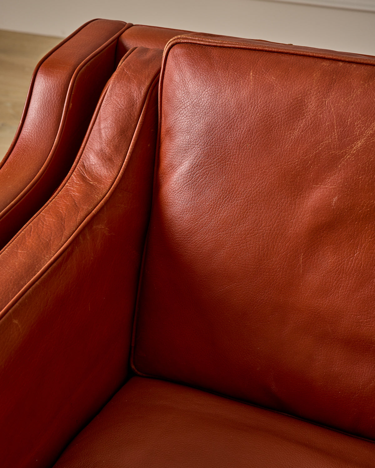 Red 2-Seater Leather Sofa