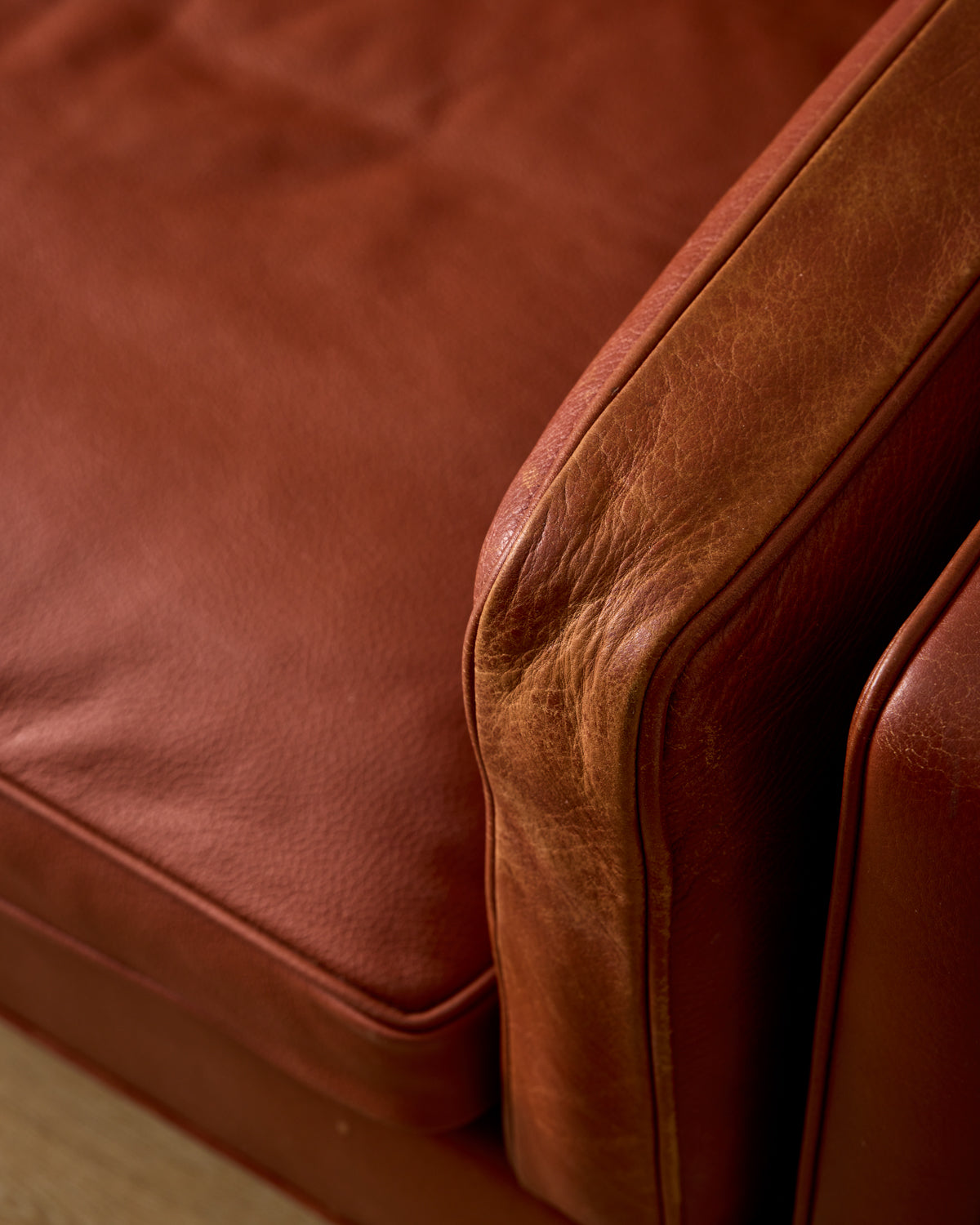 Red 2-Seater Leather Sofa