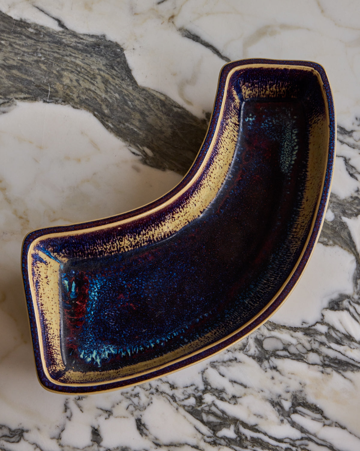 Curved Ikebana Dish