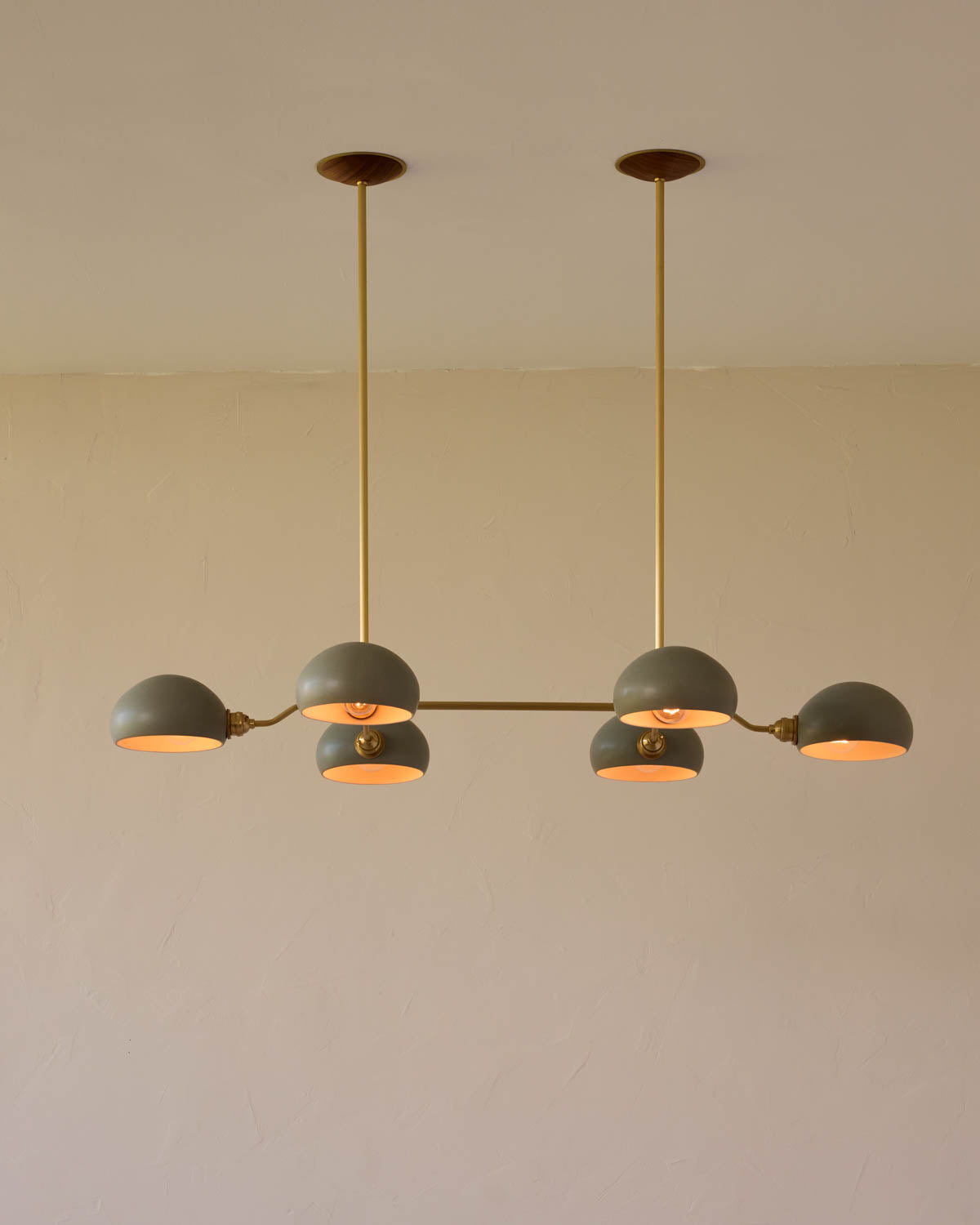 #shade-color_olivine #Metal-+-Wood-Finish_Satin Brass / Black Walnut