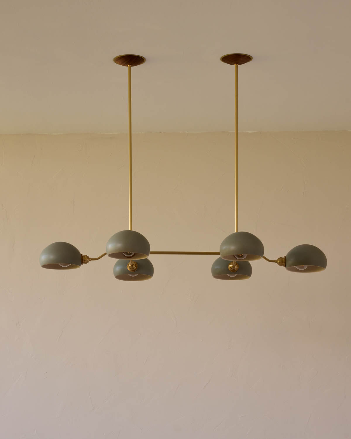 #shade-color_olivine #Metal-+-Wood-Finish_Satin Brass / Black Walnut