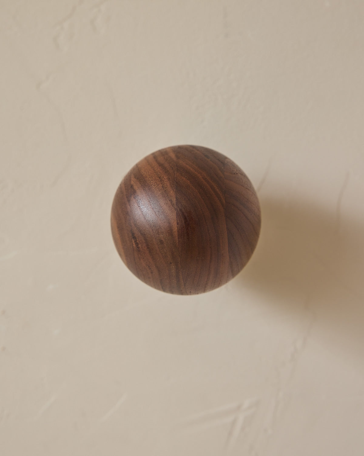 #wood-finish_black walnut #style_egg