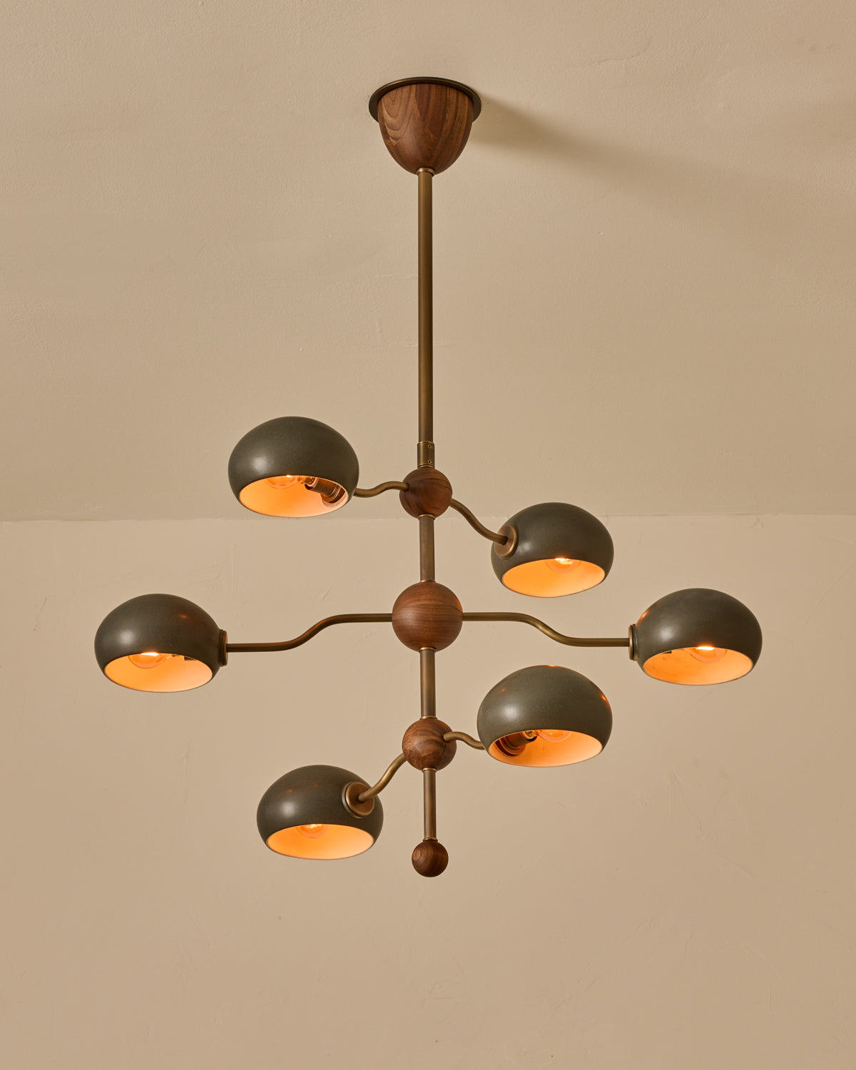 #shade-color_almost black #Metal-+-Wood-Finish_Antique Brass / Black Walnut