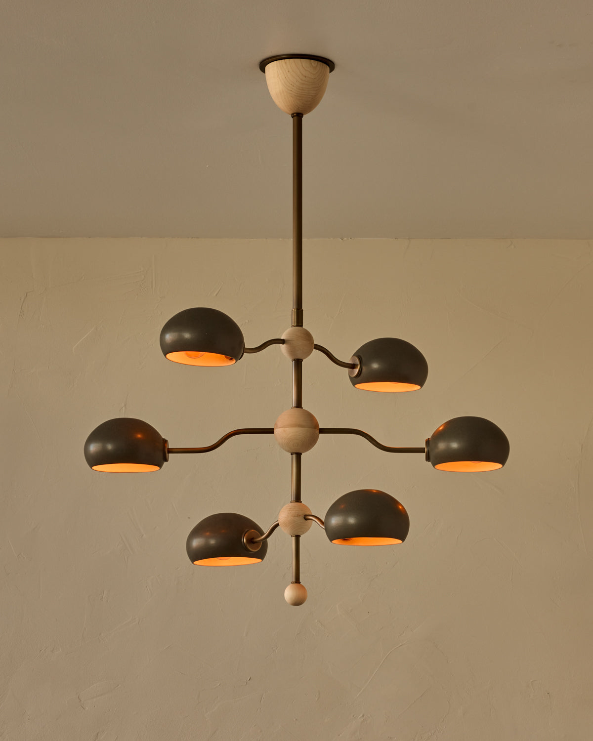 #shade-color_almost black #Metal-+-Wood-Finish_Antique Brass / Clear Maple