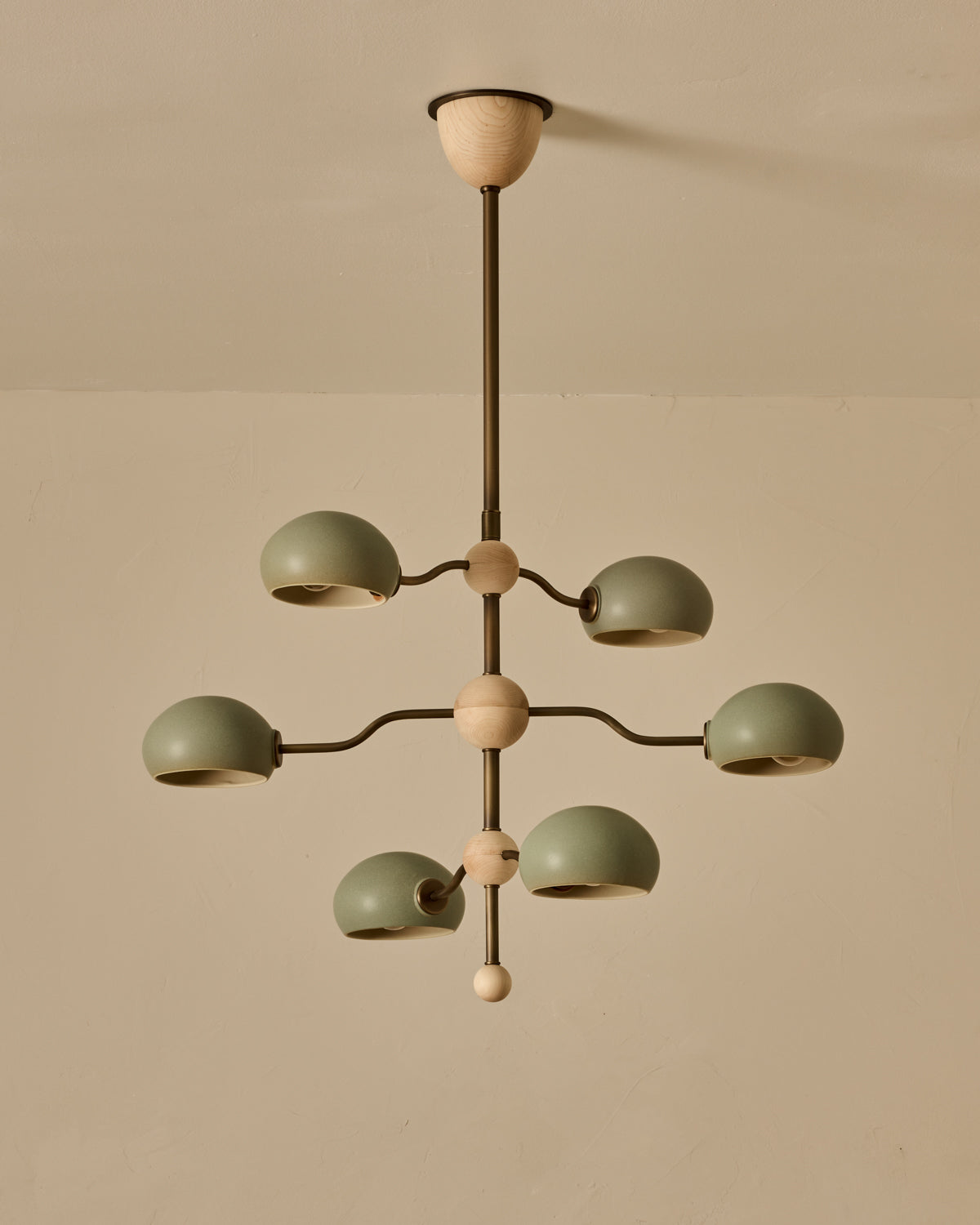 #shade-color_olivine #Metal-+-Wood-Finish_Antique Brass / Clear Maple
