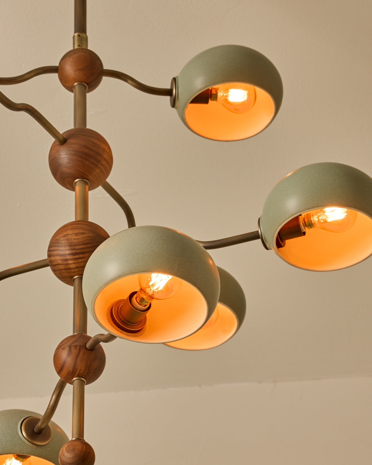 #shade-color_olivine #Metal-+-Wood-Finish_Antique Brass / Black Walnut