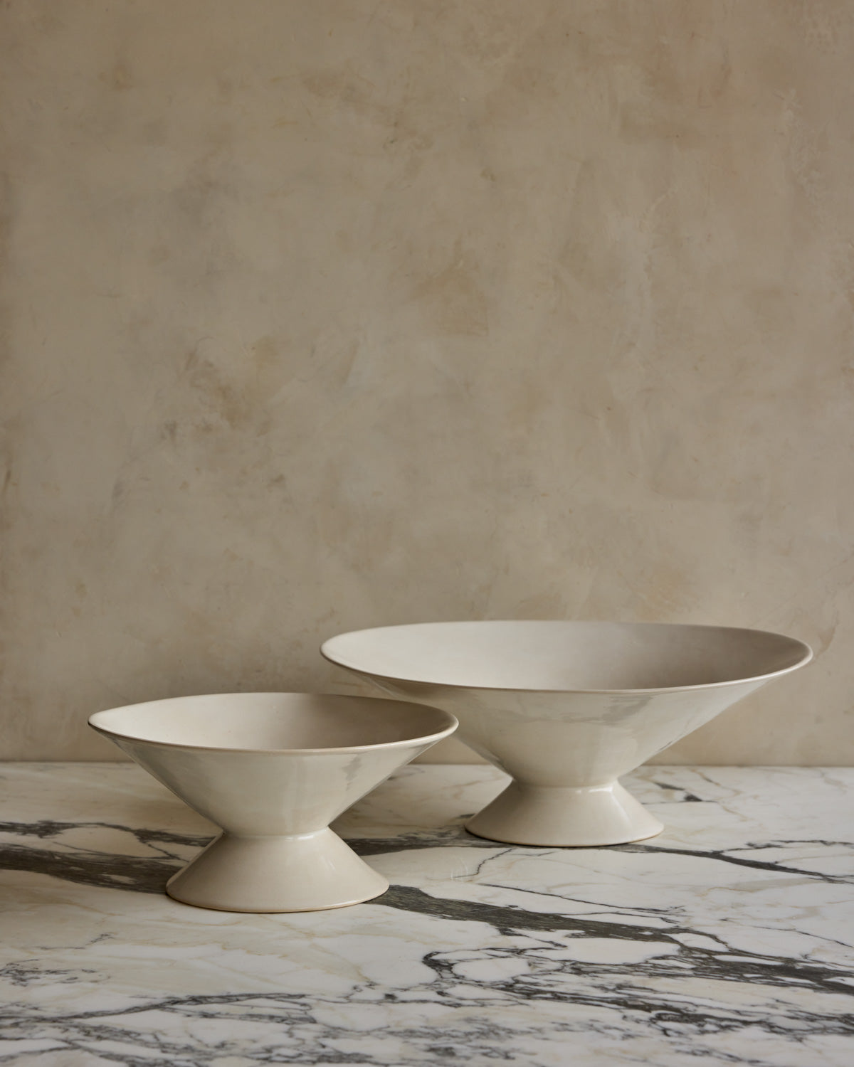 Pedestal online Bowl