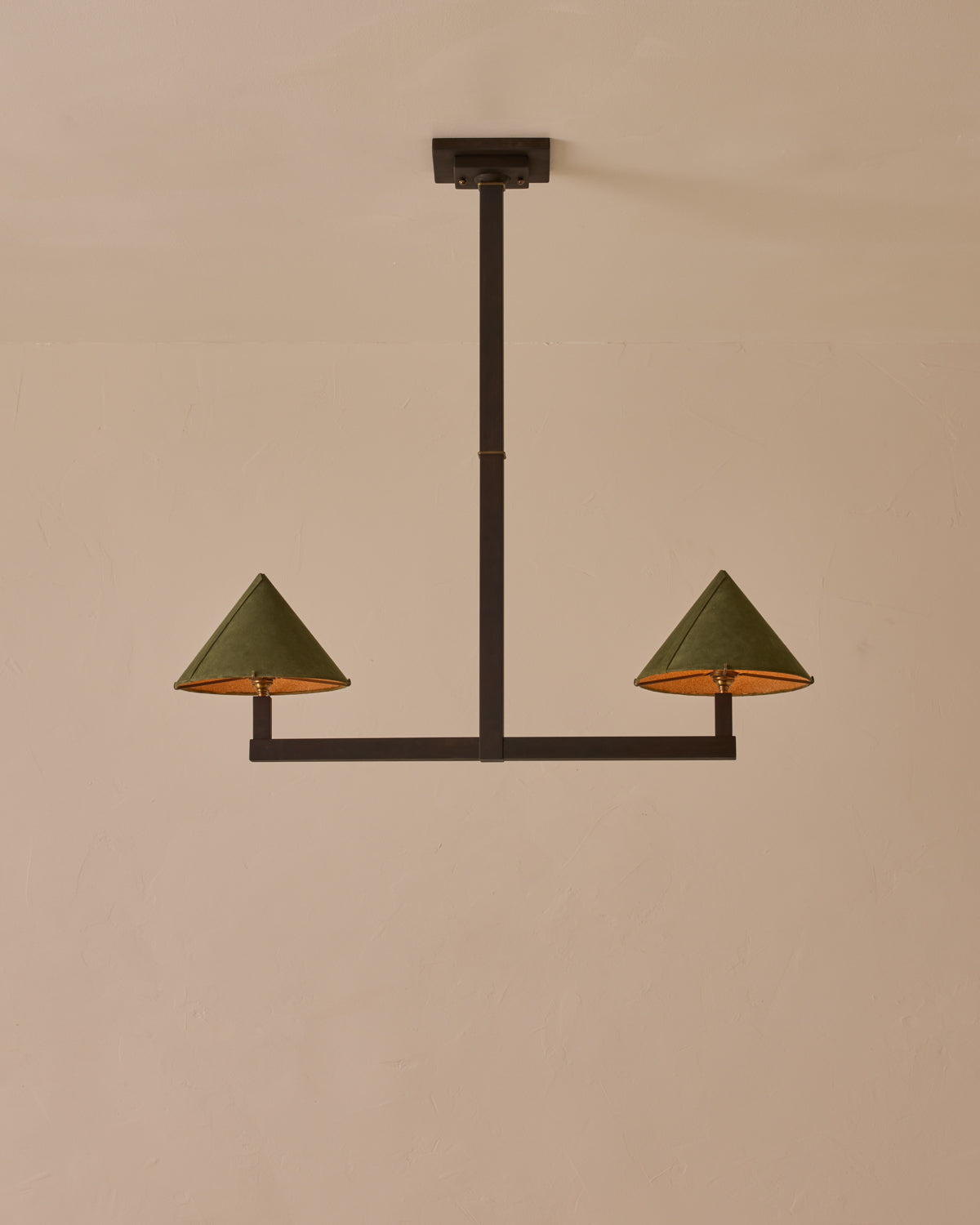 #wood-finish_dark wash maple #shade-finish_loden suede