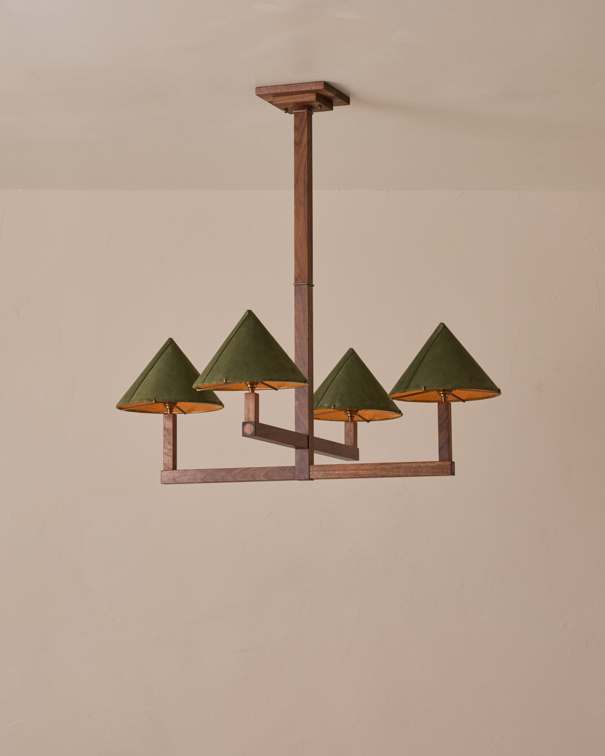 #wood-finish_black walnut #shade-finish_loden suede