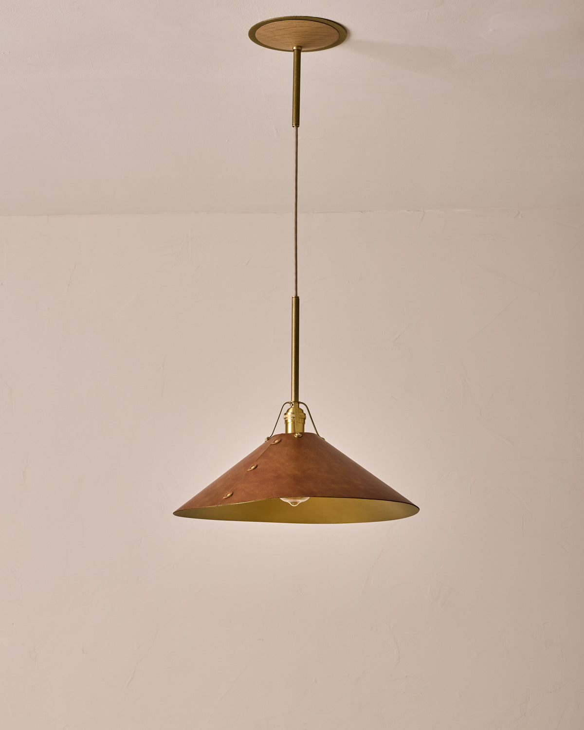 #leather-shade_cognac #size_extra large