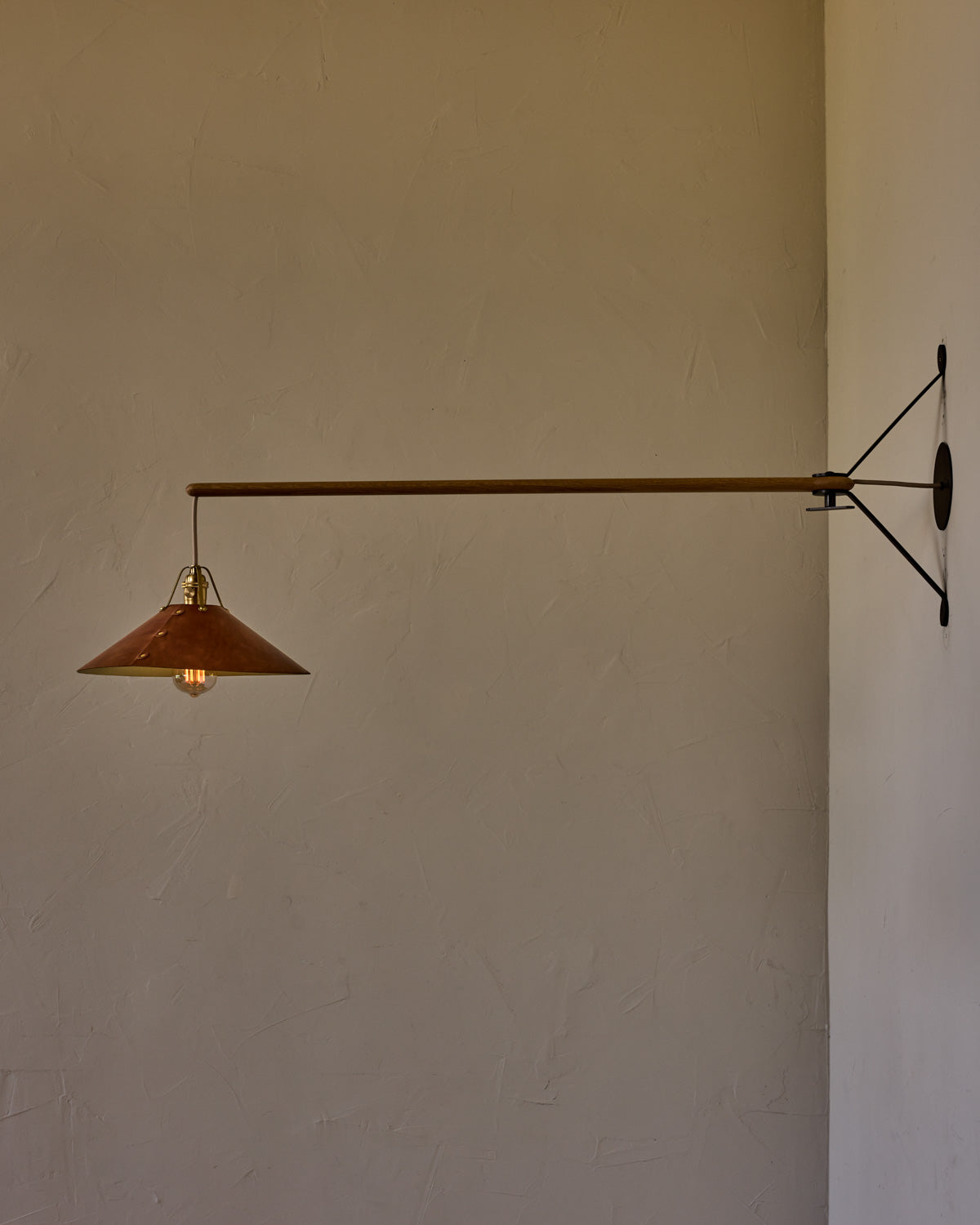 #leather-shade_cognac #size_large #wiring_hardwired