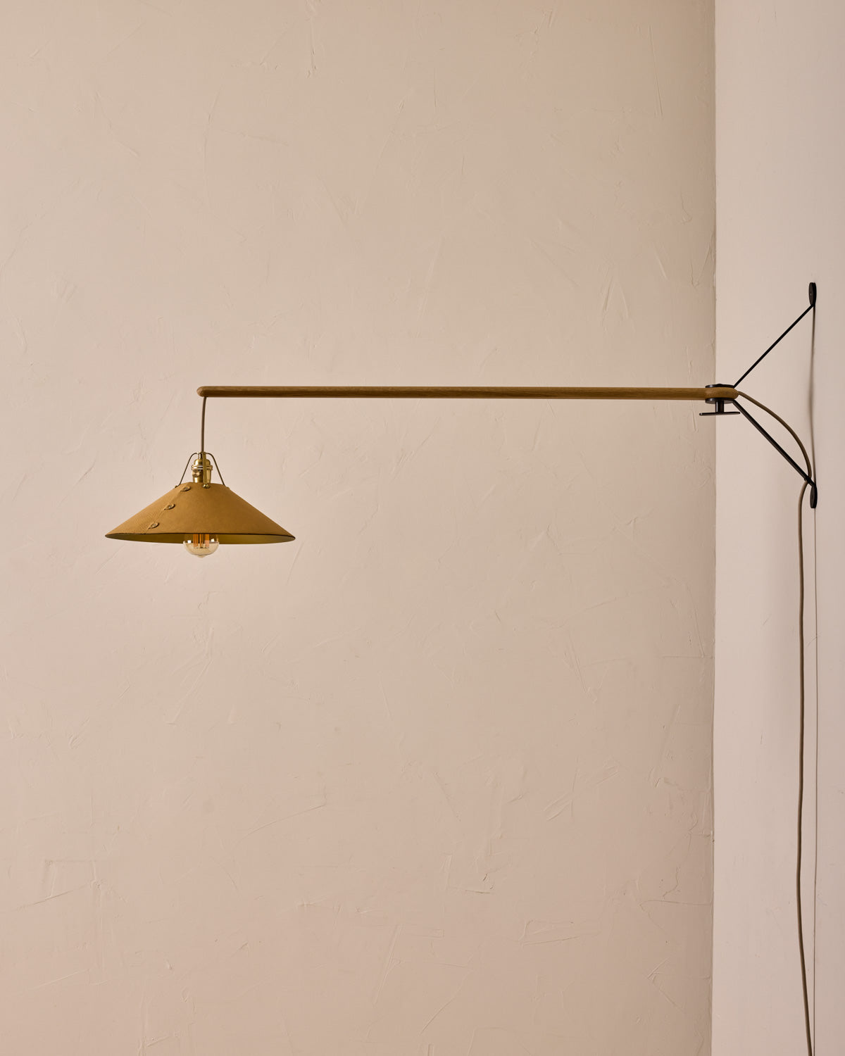 YAFFA_SCONCE_LARGE_NATURAL_SB_