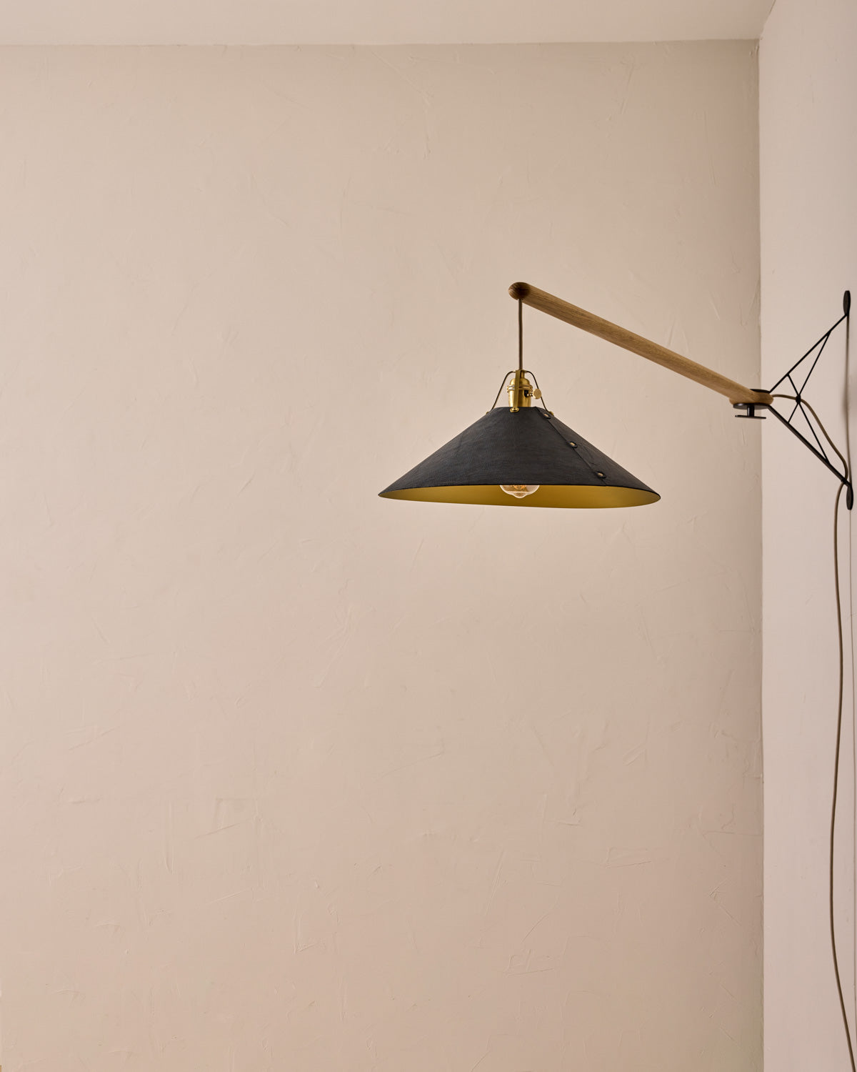 #leather-shade_navy #size_extra large #wiring_plug-in