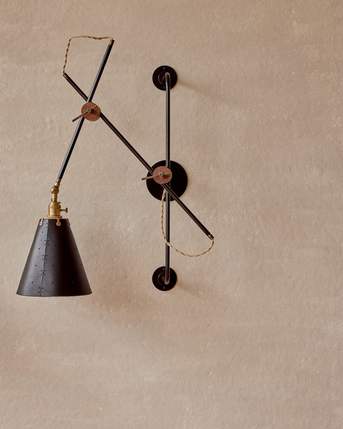 #shade-finish_black harness #wiring_hardwired
