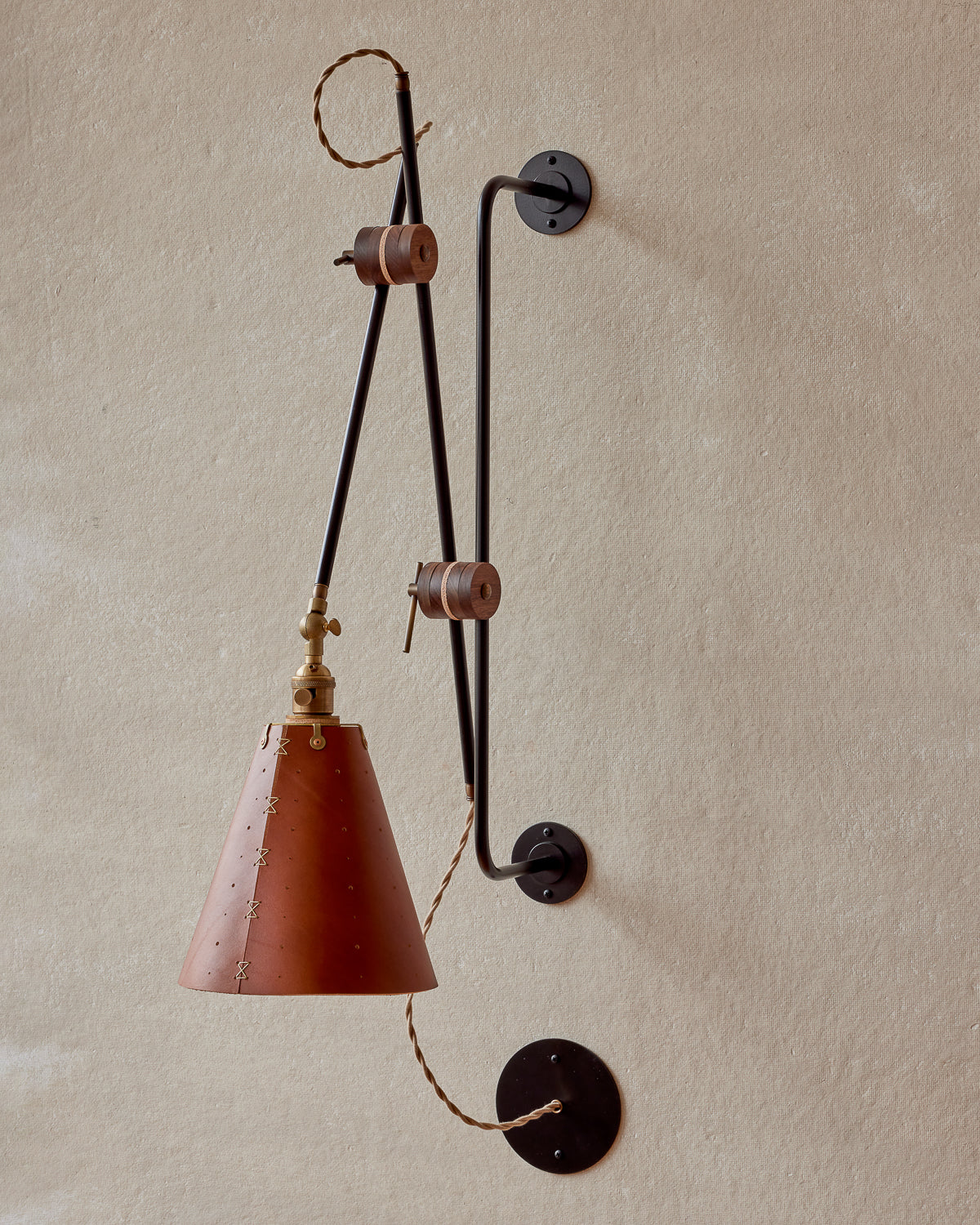 #shade-finish_tan harness #wiring_hardwired