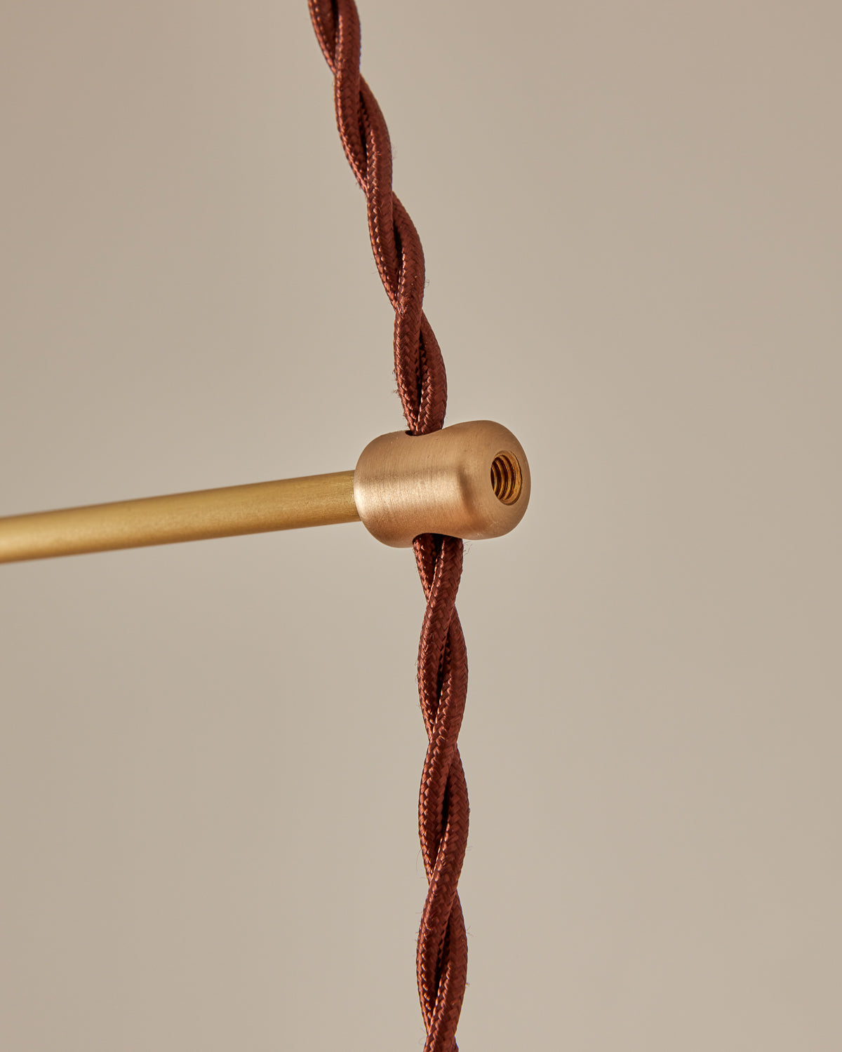 #Elsa-Center-Hub-+-Pendant-Finish_clear maple