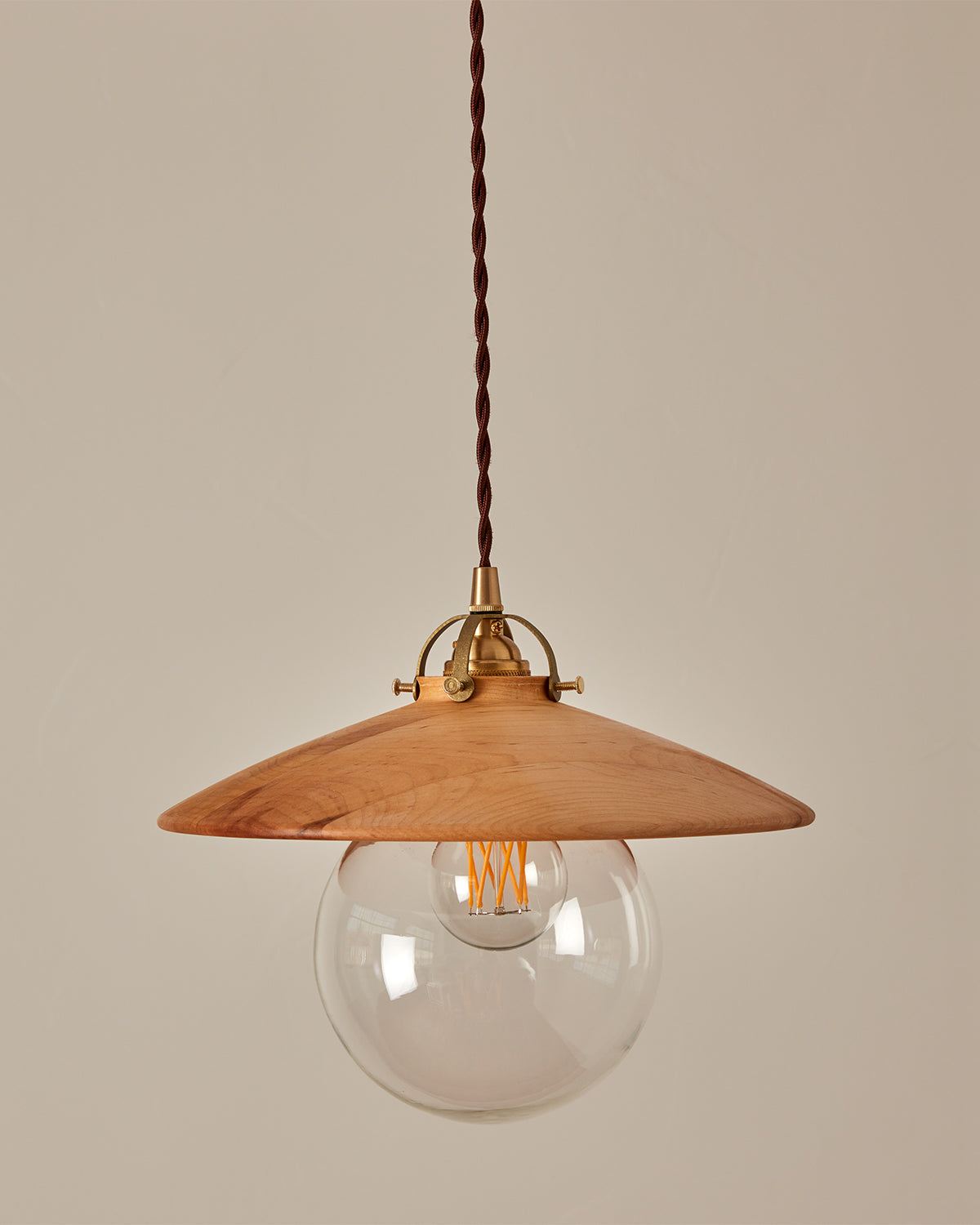 #shade-finish_natural maple #Cord-Color---Glass_Brown Cord - Clear Globe