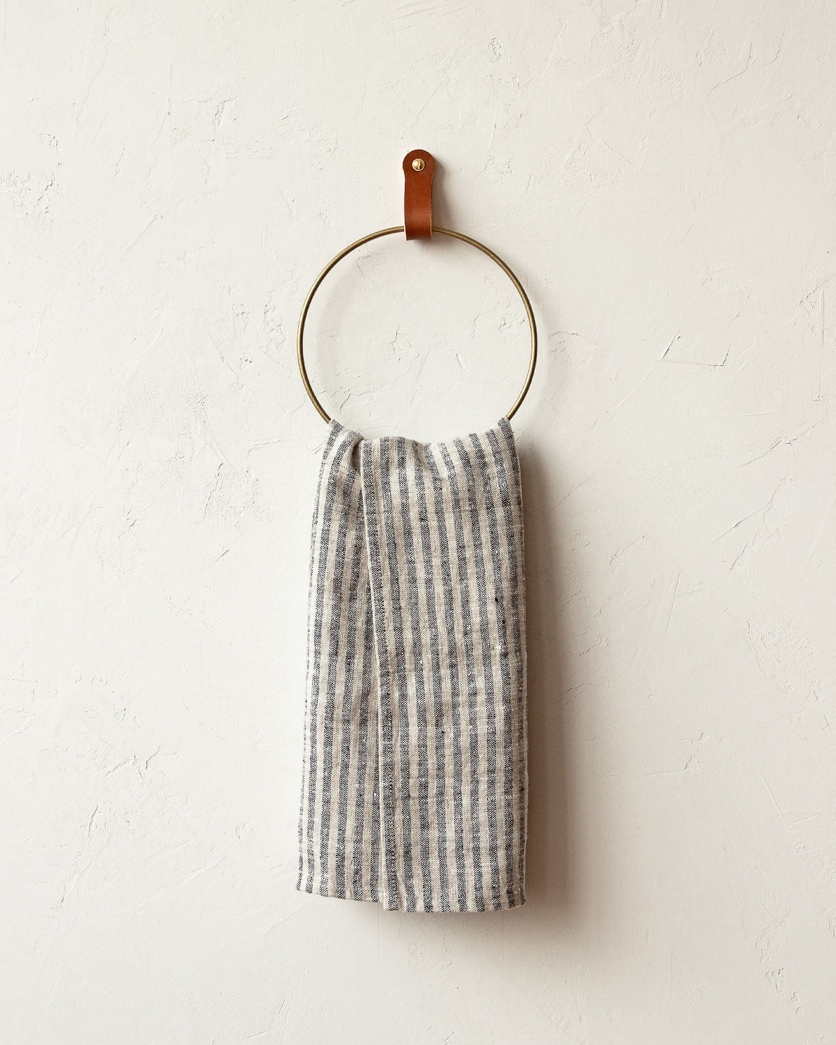 Ludlow Towel Ring - Tan