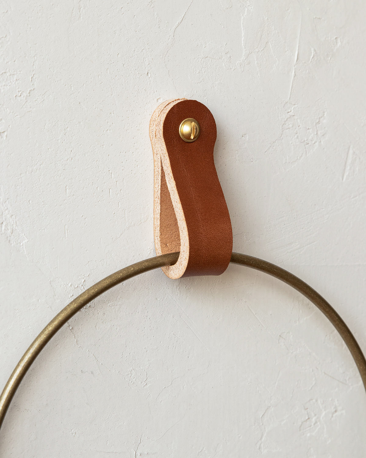 Ludlow Towel Ring - Tan