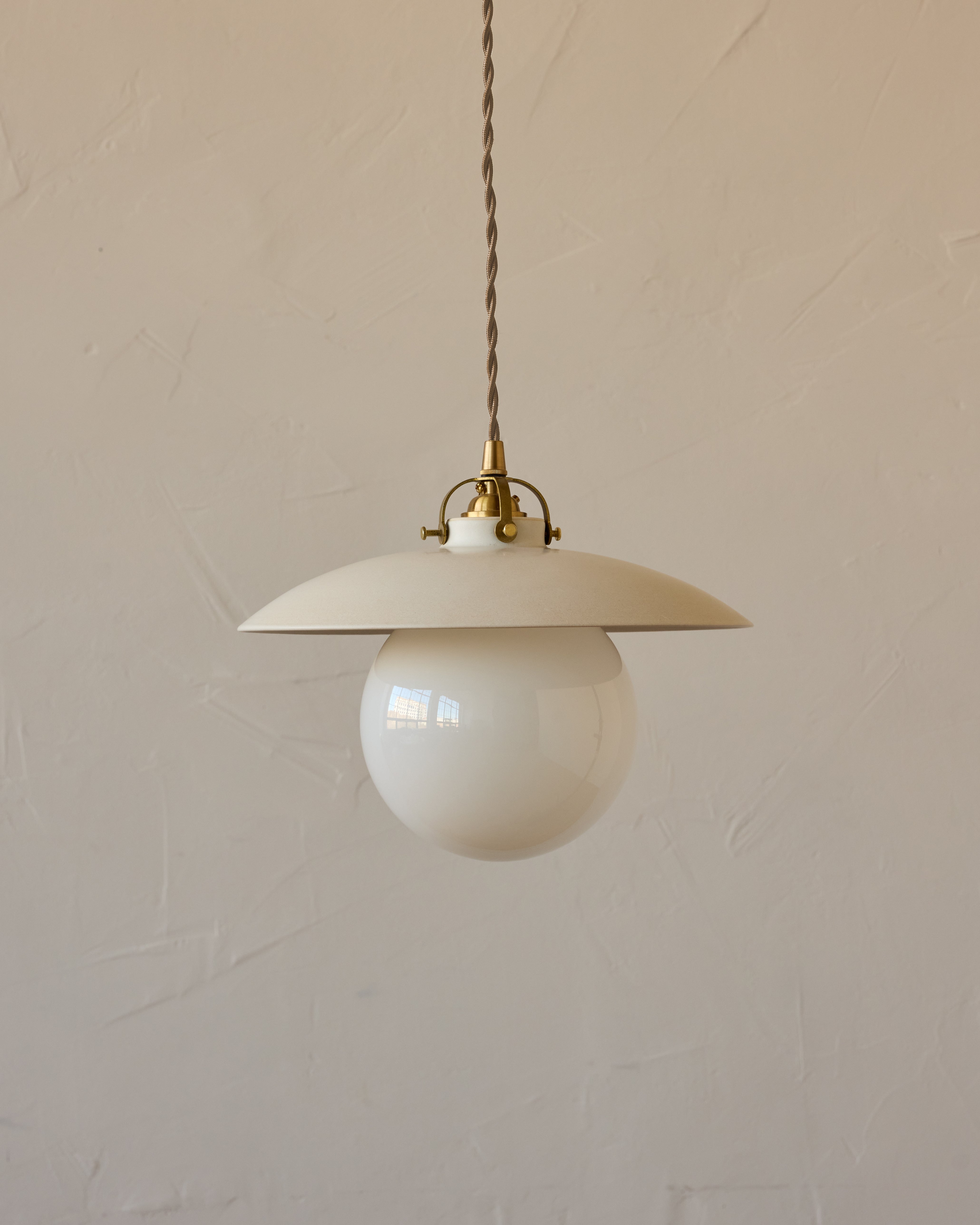 #shade-finish_biscuit ceramic #Cord-Color---Glass_Beige Cord - White Globe