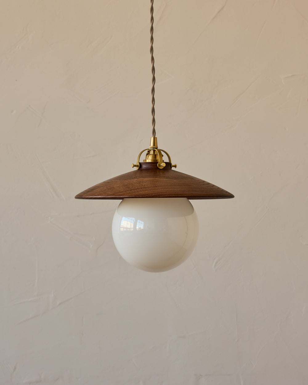 #shade-finish_black walnut #Cord-Color---Glass_Beige Cord - White Globe