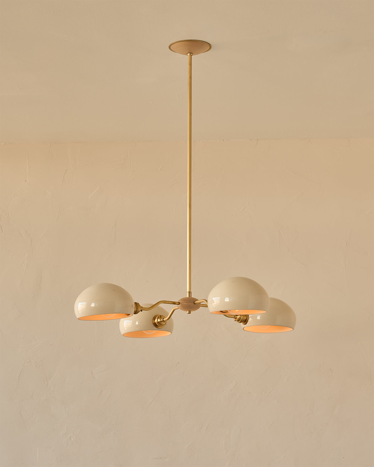 #shade-color_cream #Metal-+-Wood-Finish_Satin Brass / Clear Maple
