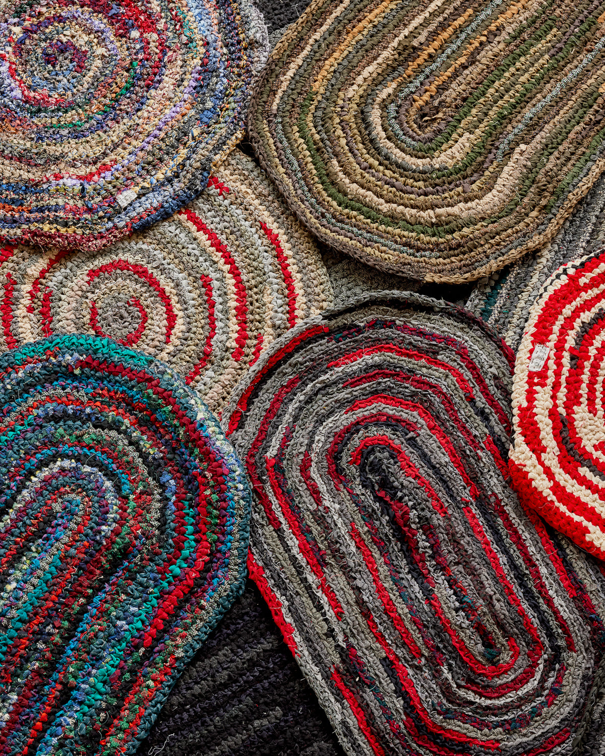 Olly's Circular Rag Rug - Red with Gray