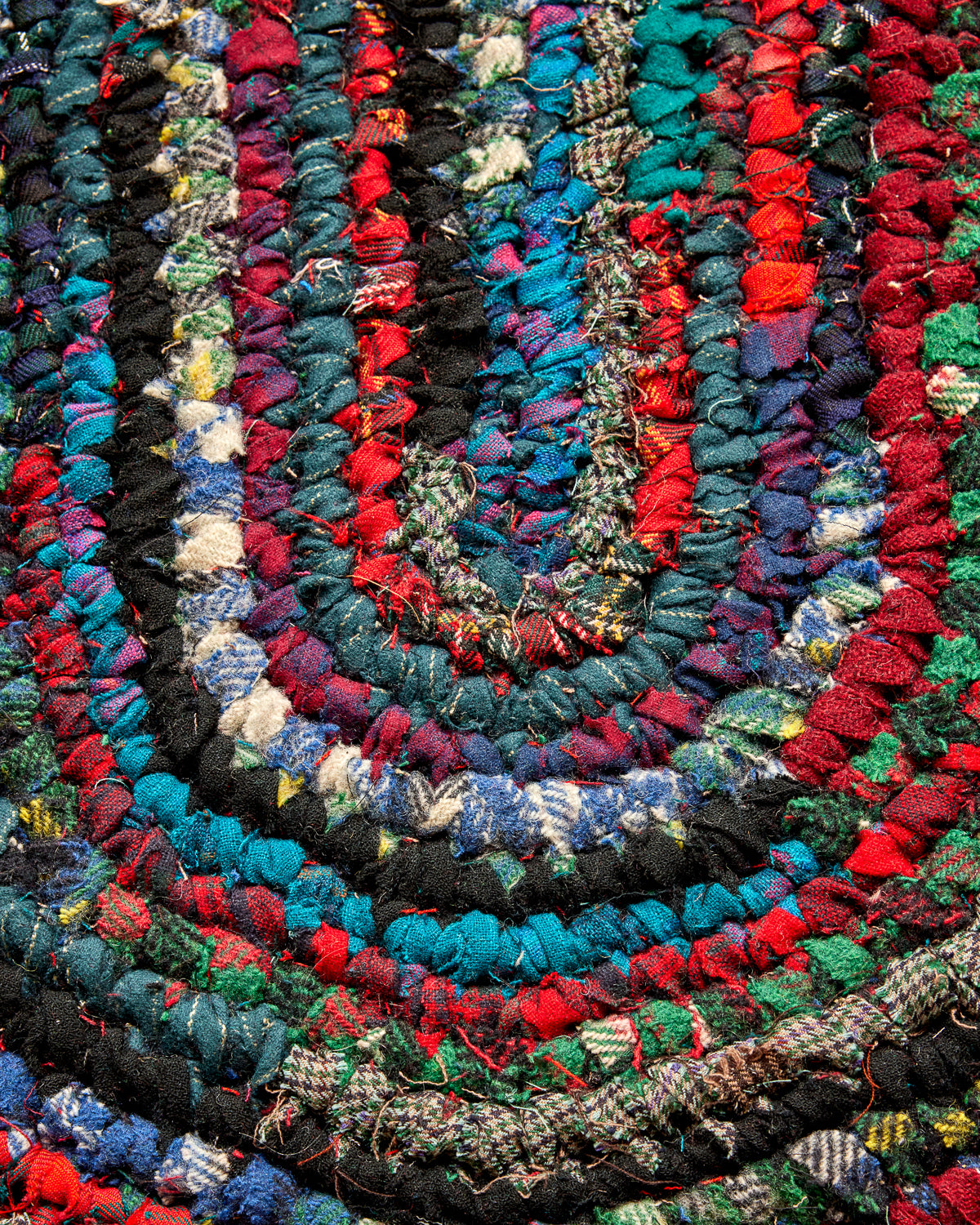 Olly's Oval Rag Rug - Teal with Red