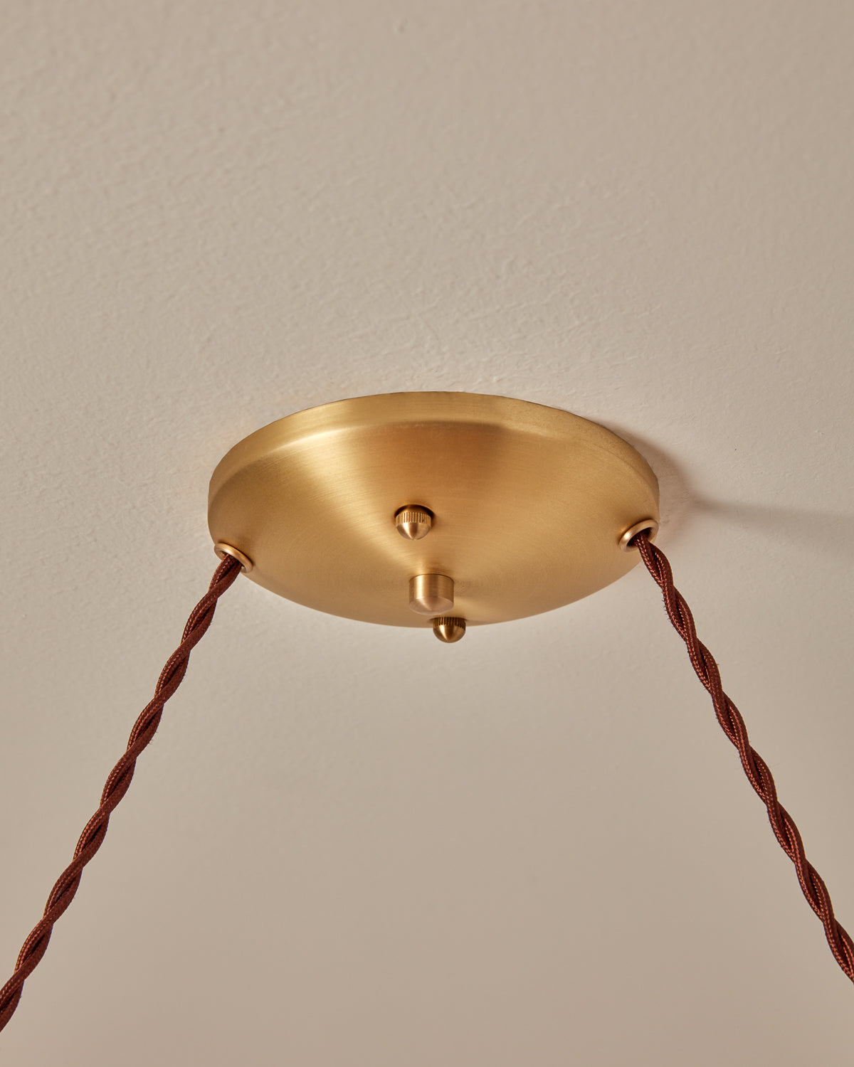 #Elsa-Center-Hub-+-Pendant-Finish_black walnut
