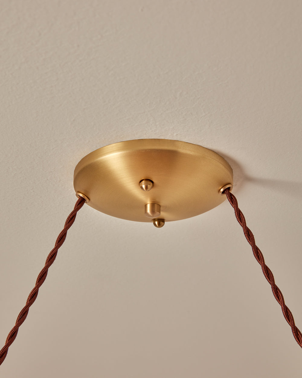 #Elsa-Center-Hub-+-Pendant-Finish_black walnut