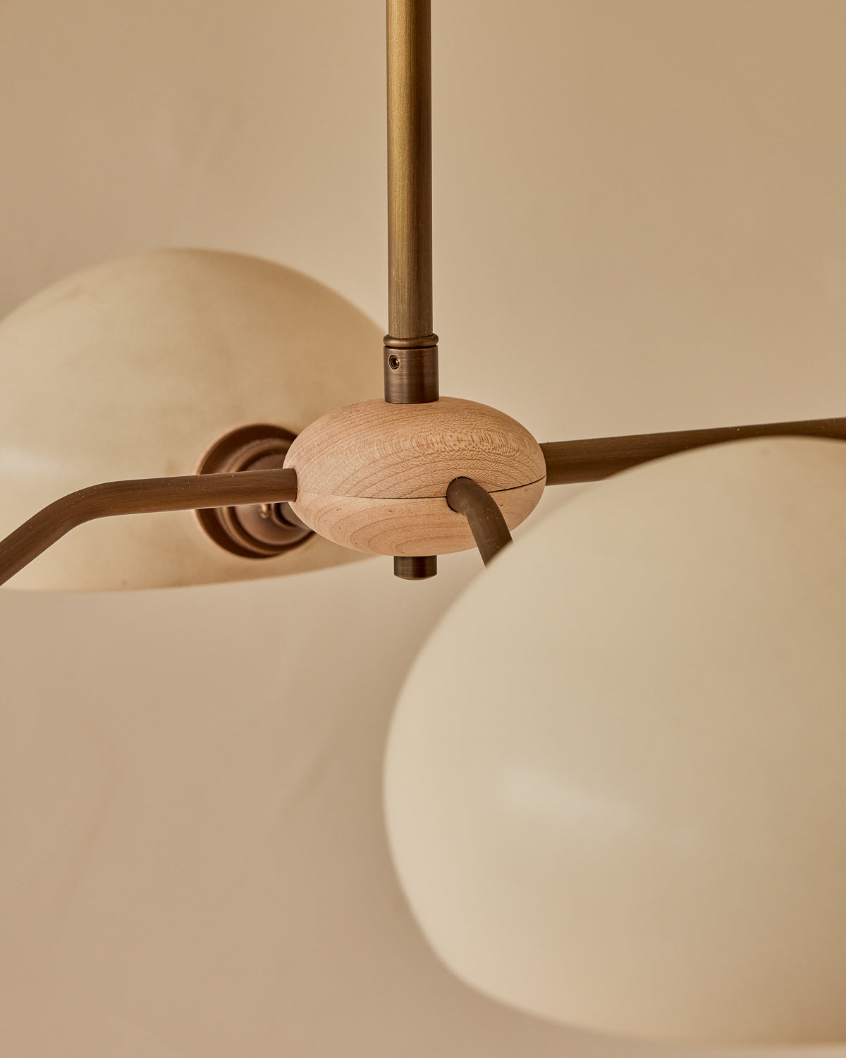 #shade-color_dove #Metal-+-Wood-Finish_Antique Brass / Clear Maple