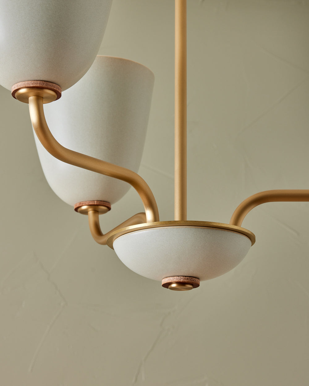 #shade-finish_robin's egg #metal-finish_satin brass