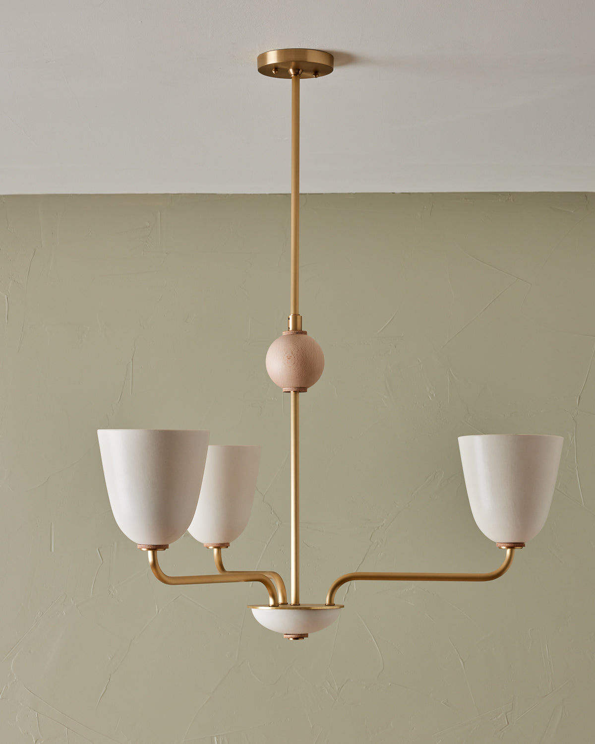 #shade-finish_dove #metal-finish_satin brass