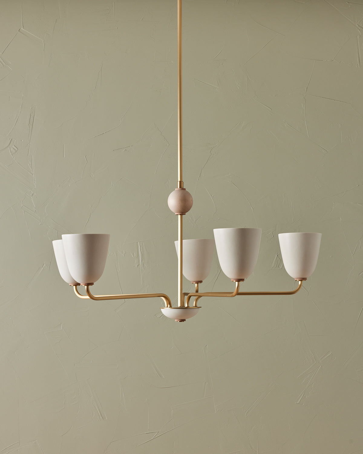#shade-finish_dove #metal-finish_satin brass