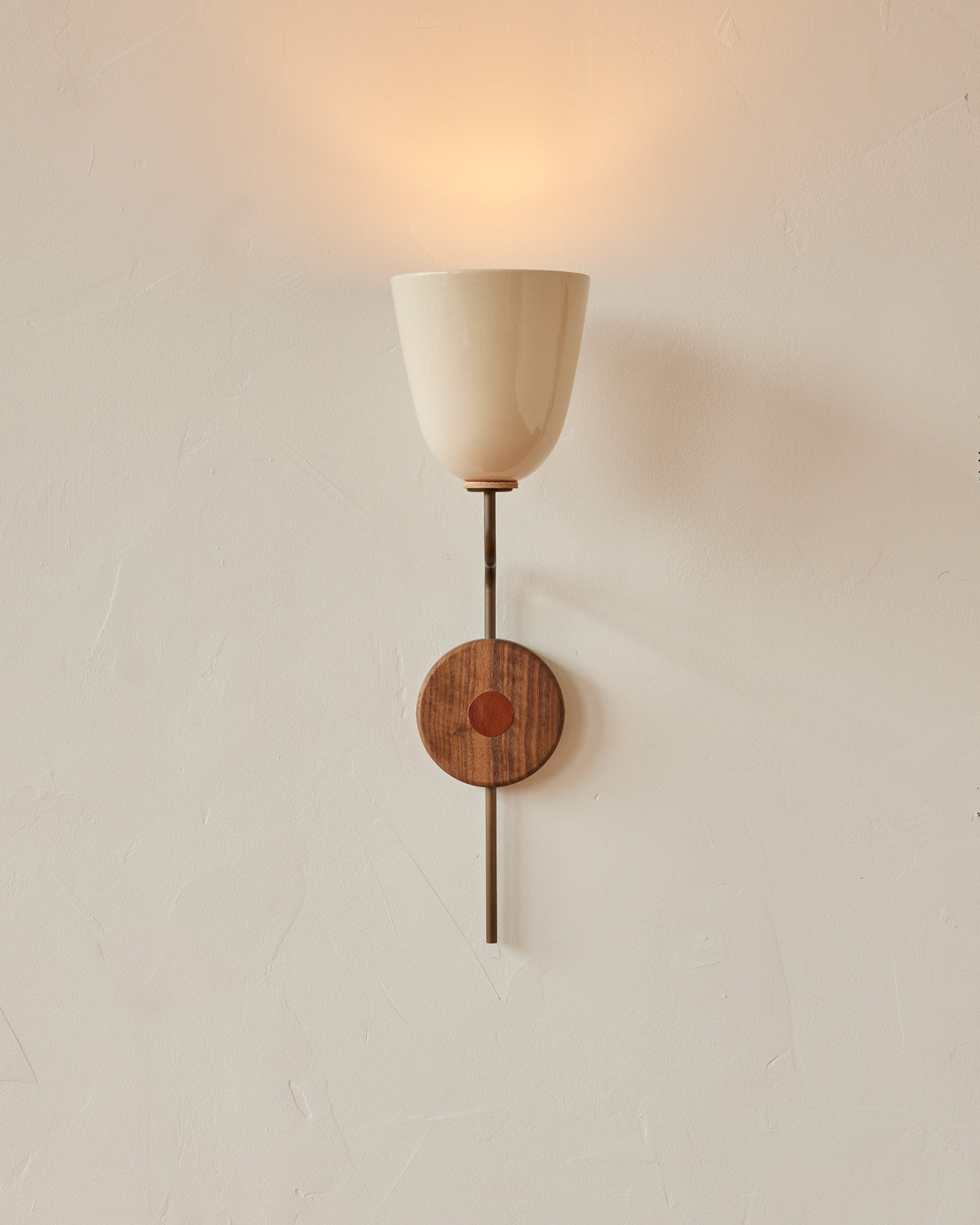 #shade-finish_cream #Metal-+-Wood-Finish_Antique Brass / Black Walnut #wiring_hardwired