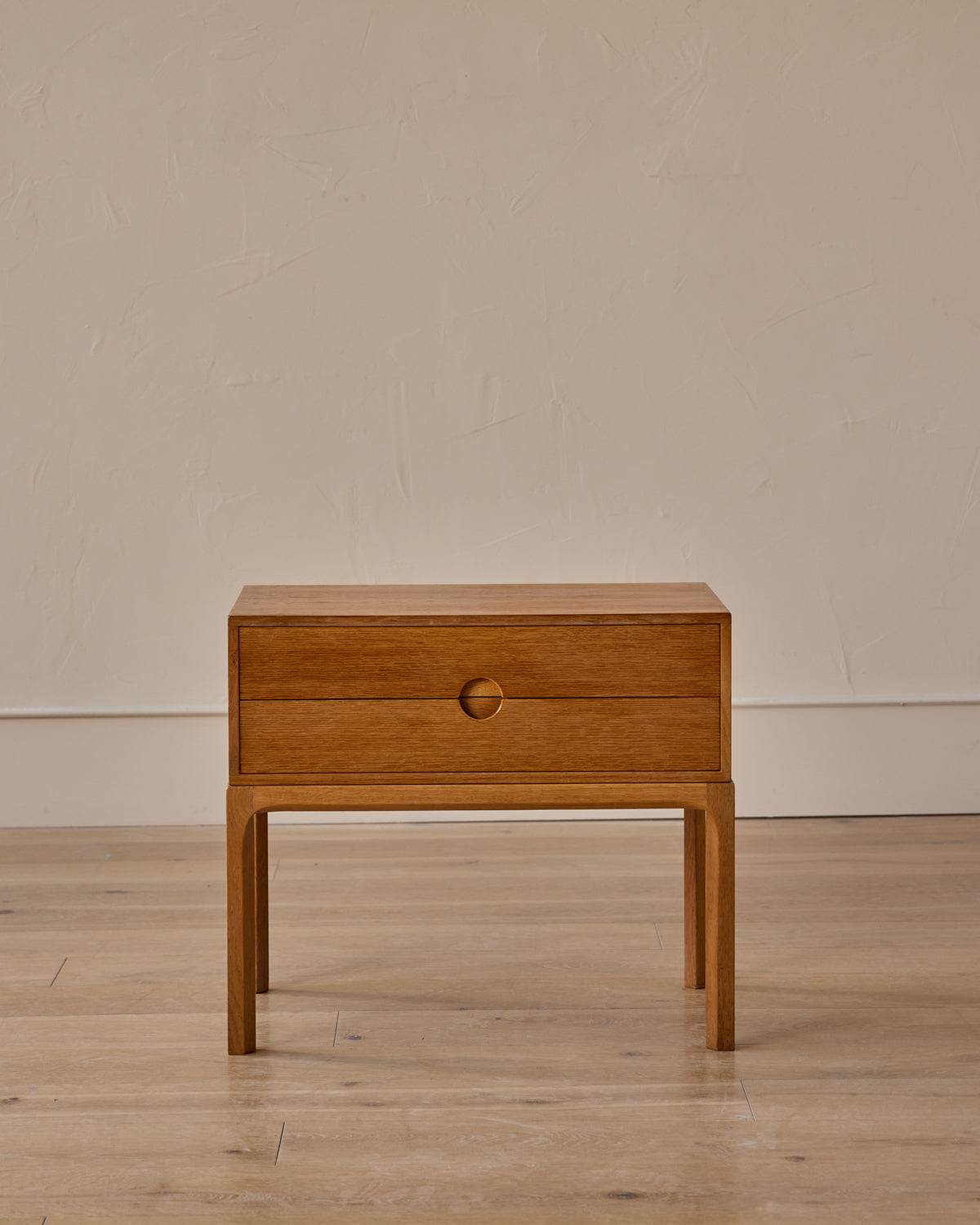 Oak Chest of Drawers